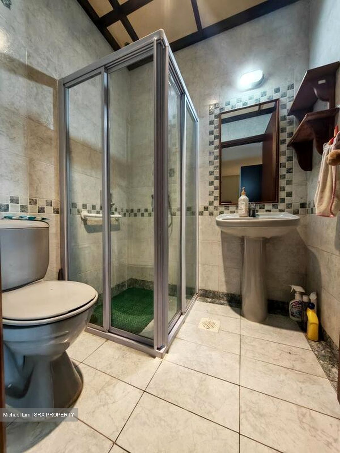 Kelulut Hill (D28), Terrace #498302291